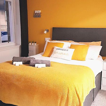 Double Ensuite Bedroom Near Edinburgh Kirkcaldy Exteriör bild